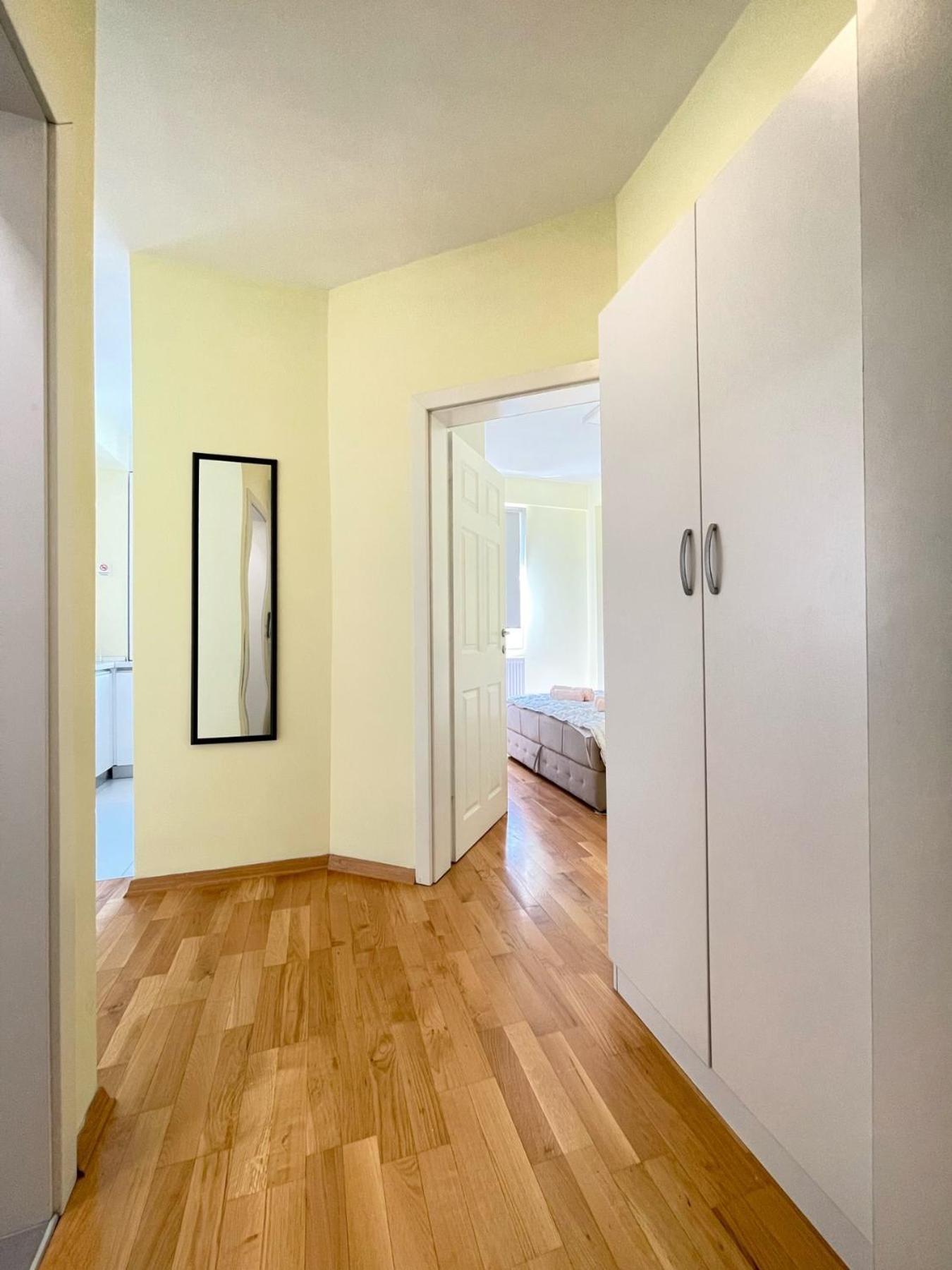 Apartment Irena 3 Skopje Extérieur photo