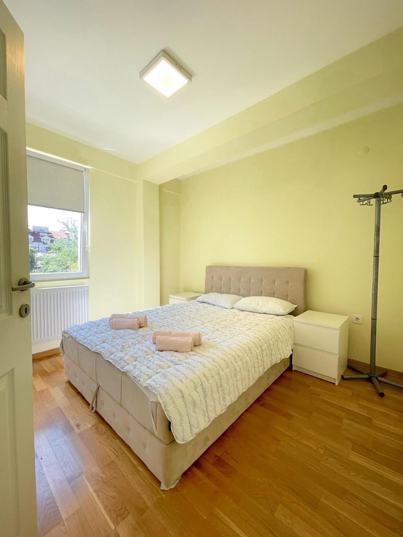 Apartment Irena 3 Skopje Extérieur photo